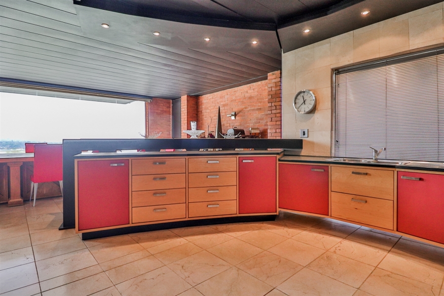 3 Bedroom Property for Sale in Kosmos North West